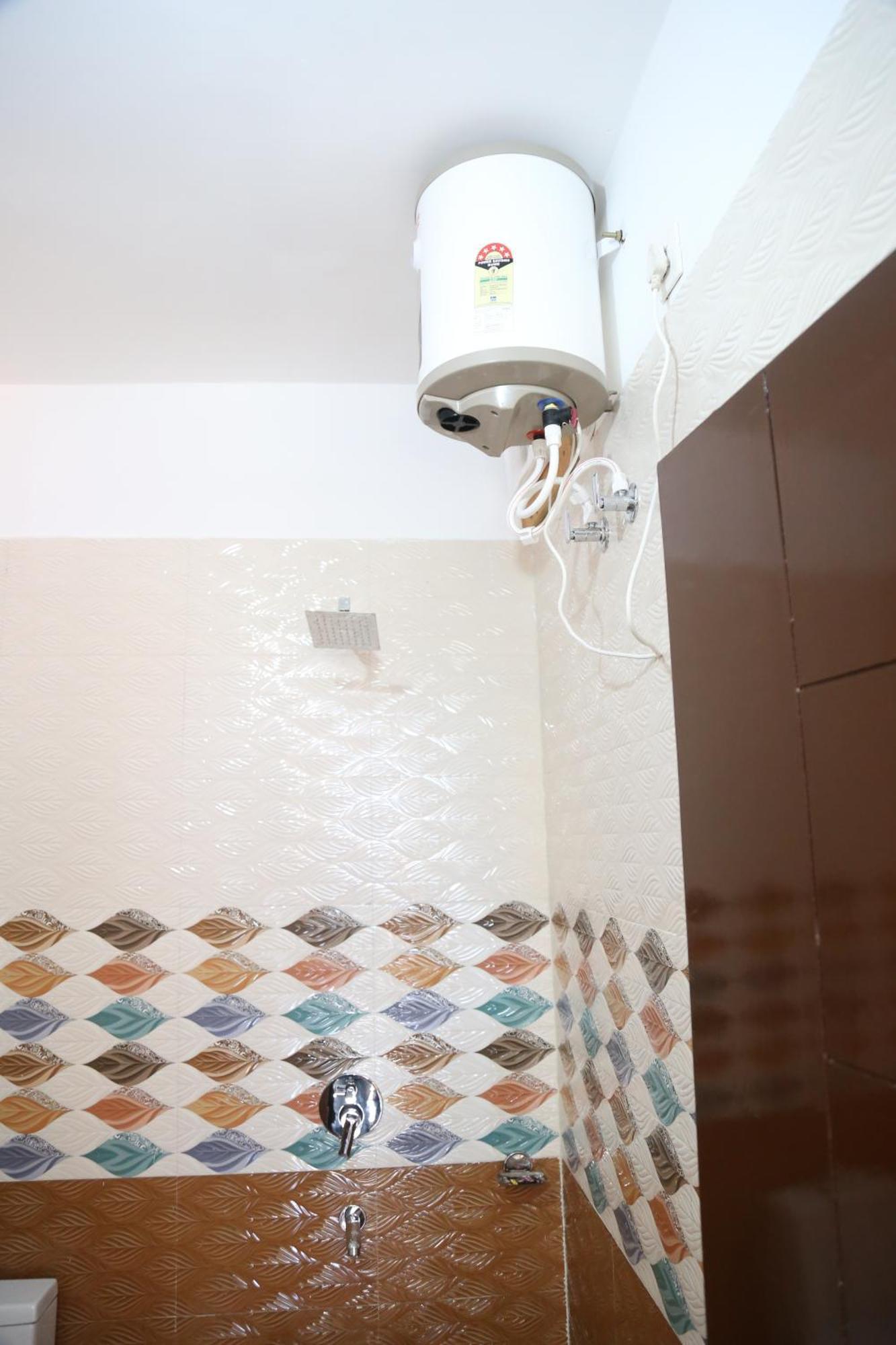 Hotel Yog Tapovan- Rafting Available Rishīkesh Dış mekan fotoğraf