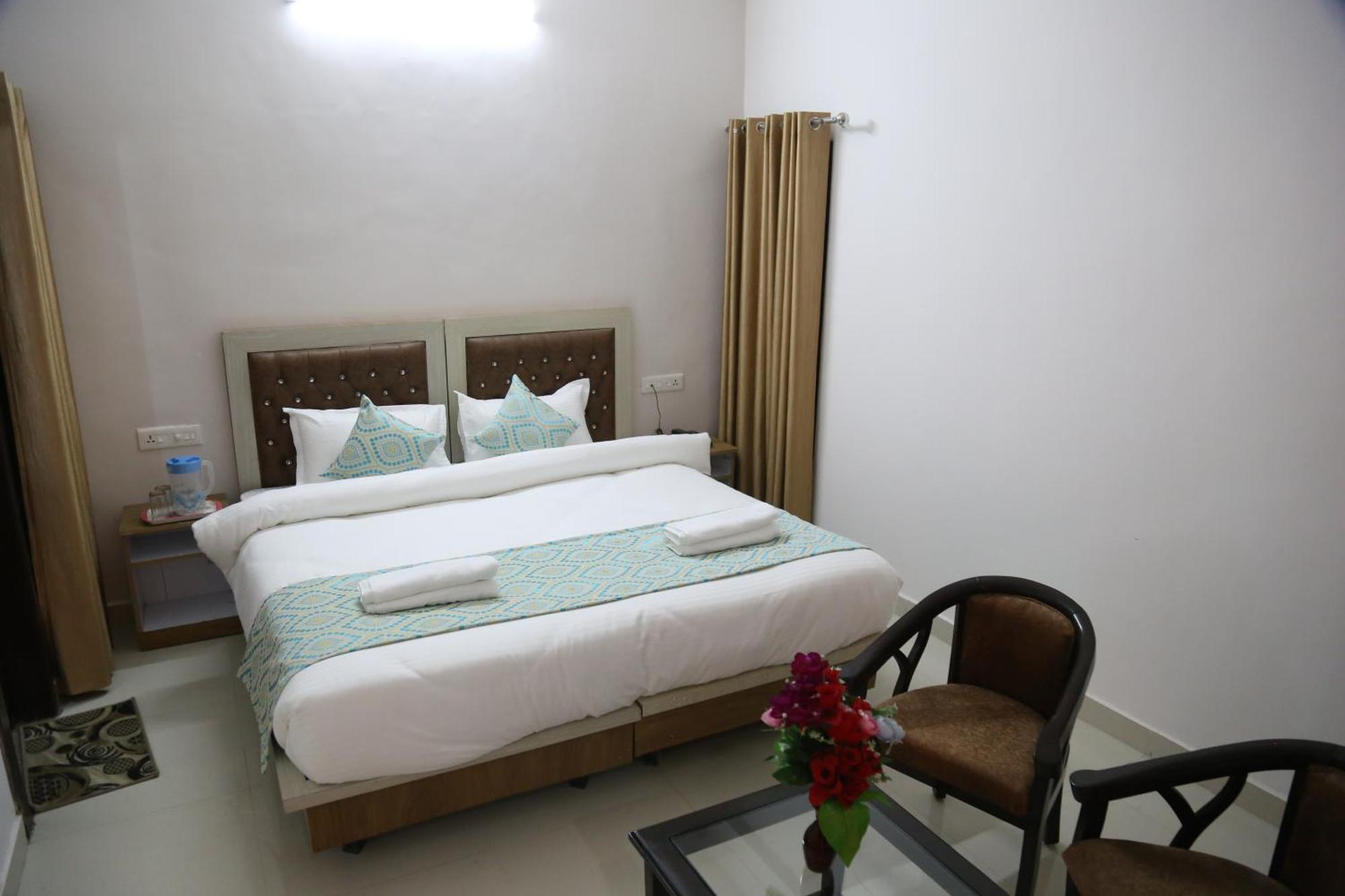 Hotel Yog Tapovan- Rafting Available Rishīkesh Dış mekan fotoğraf
