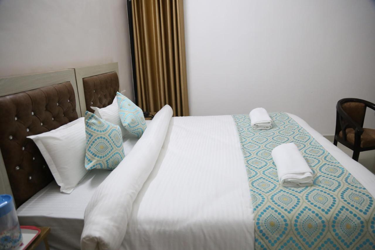 Hotel Yog Tapovan- Rafting Available Rishīkesh Dış mekan fotoğraf